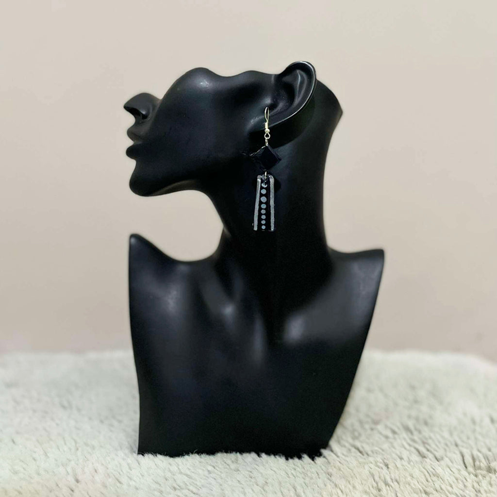 Queen Anowa